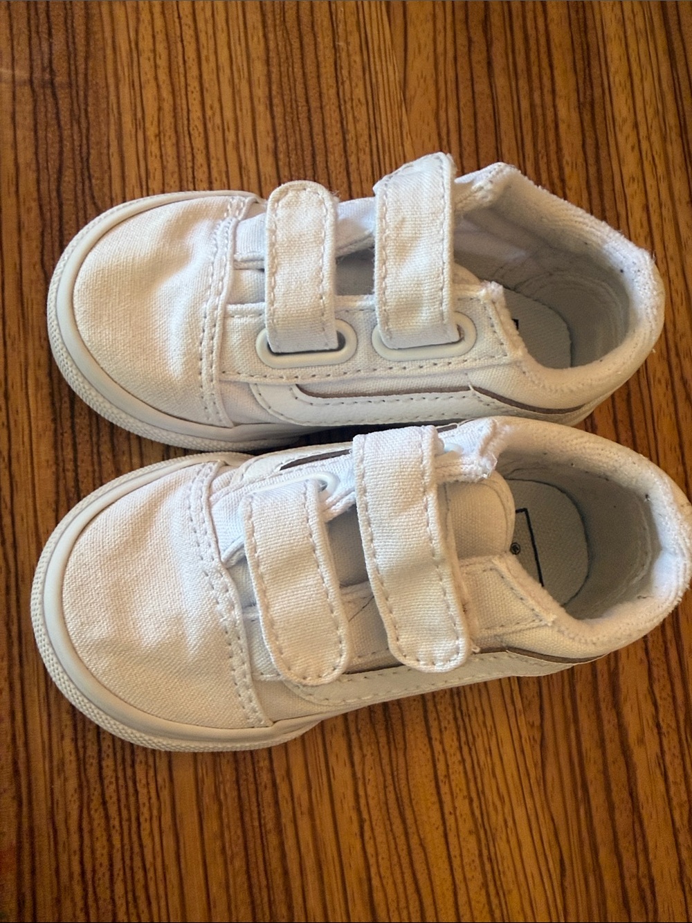 Vans Kids White Canvas Velcro Skate Sneakers